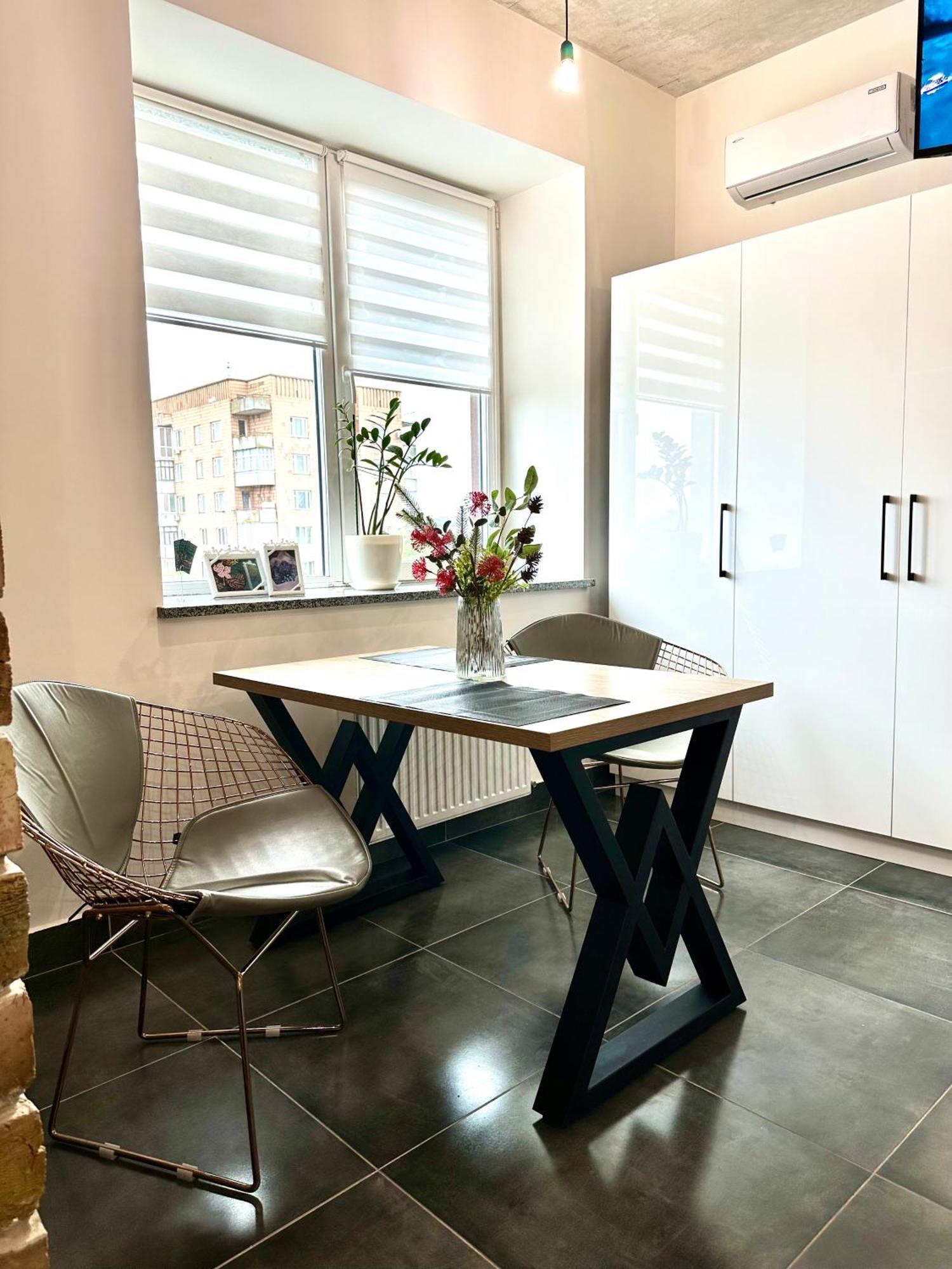 Comfortable Apartments With A Coffee Machine In The City Centre, Zlata Plaza Rivne Eksteriør billede