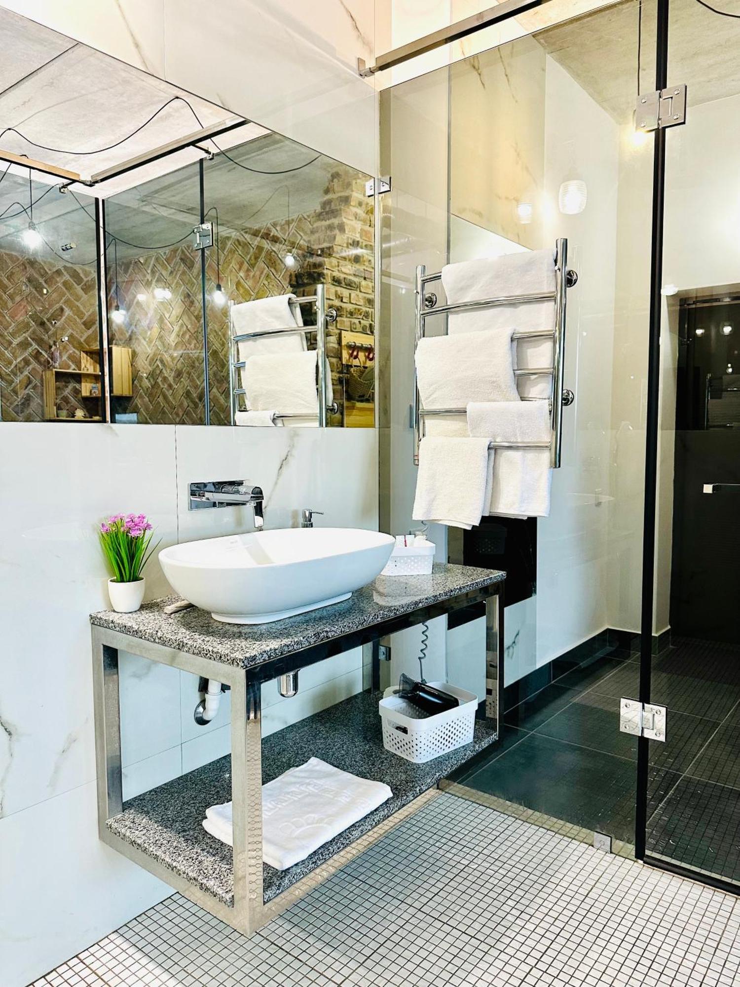 Comfortable Apartments With A Coffee Machine In The City Centre, Zlata Plaza Rivne Eksteriør billede