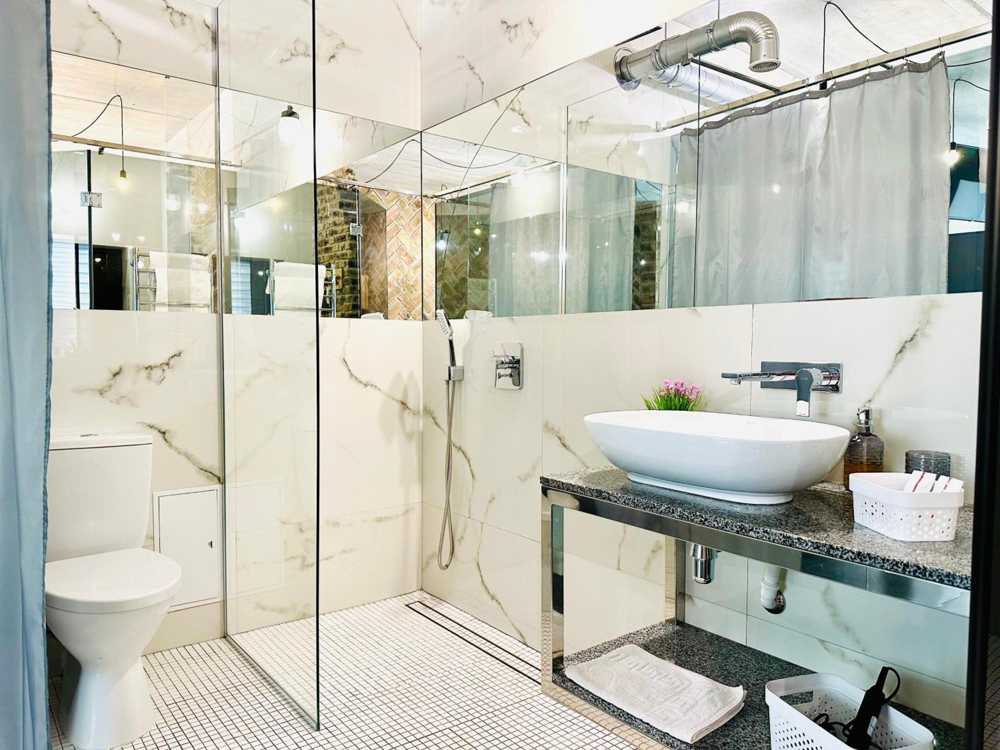Comfortable Apartments With A Coffee Machine In The City Centre, Zlata Plaza Rivne Eksteriør billede